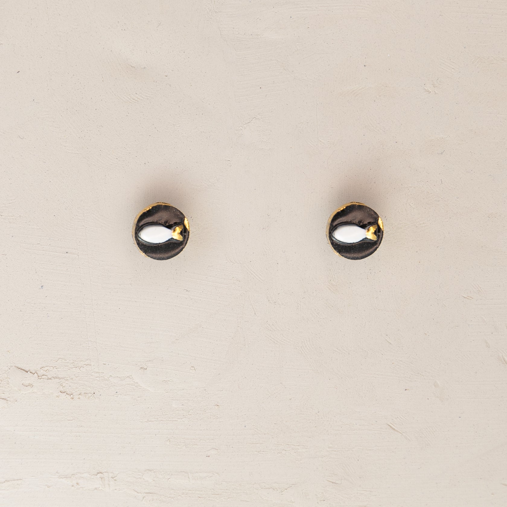 Secret Release Earring | Memento Stud