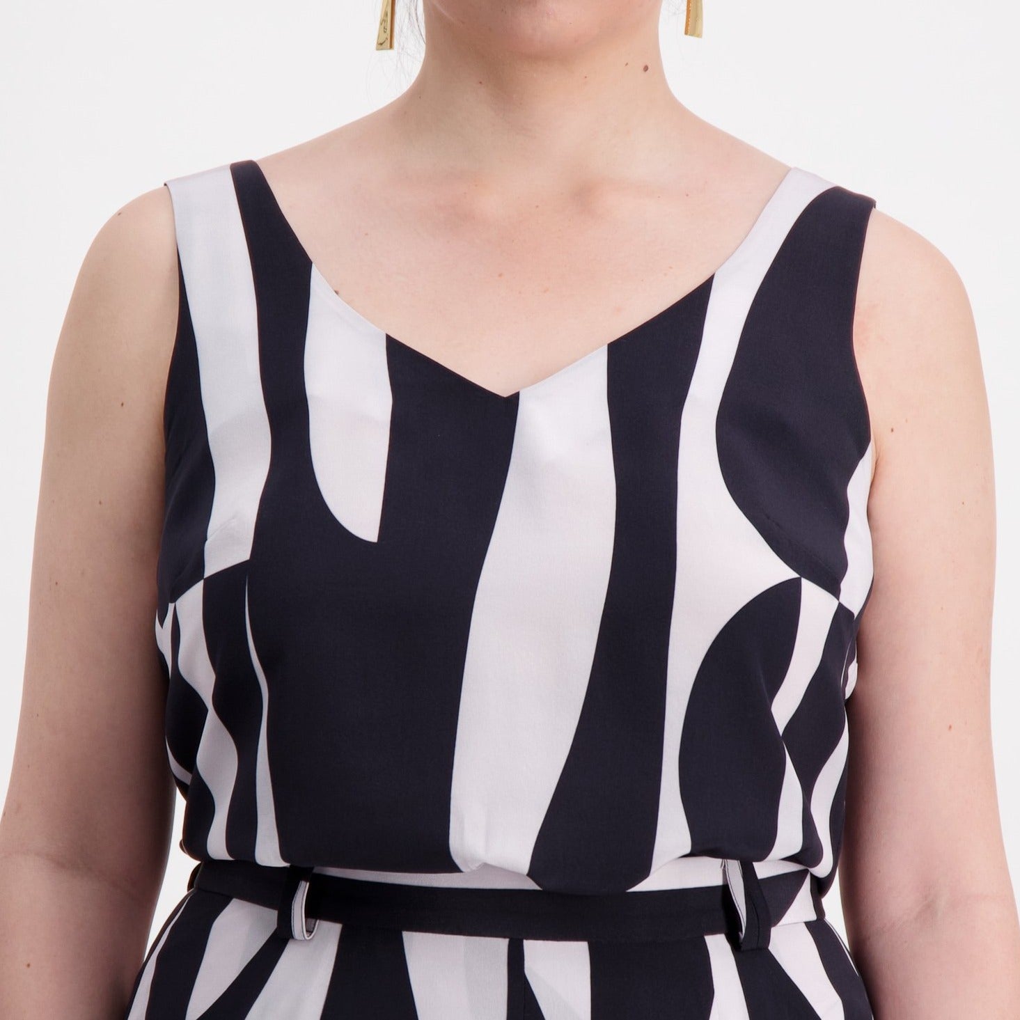 SIZES 14, 10 Sculpture Cami