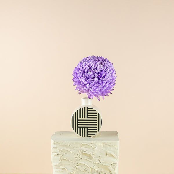 Lines Bud Vase