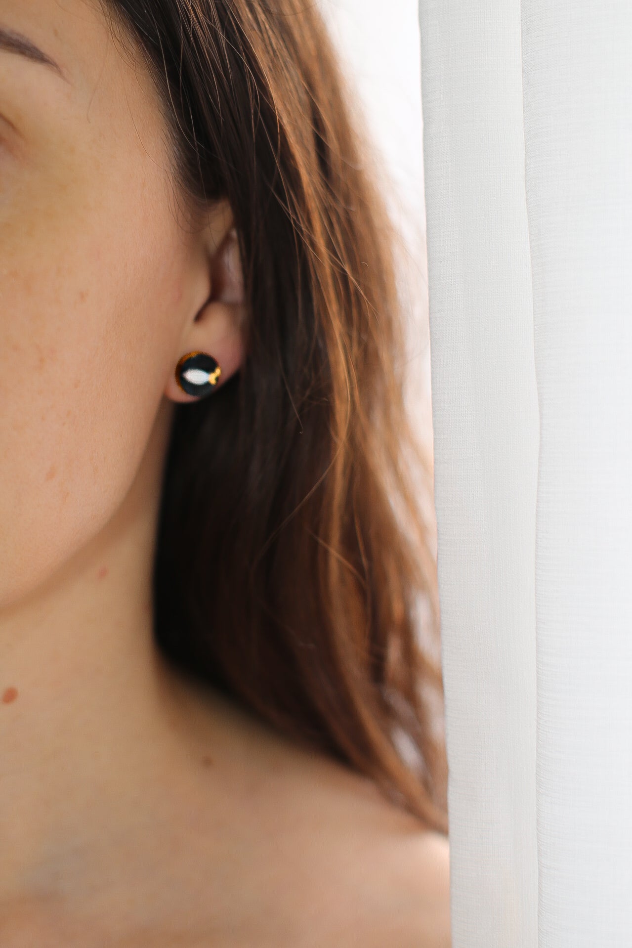 Secret Release Earring | Memento Stud