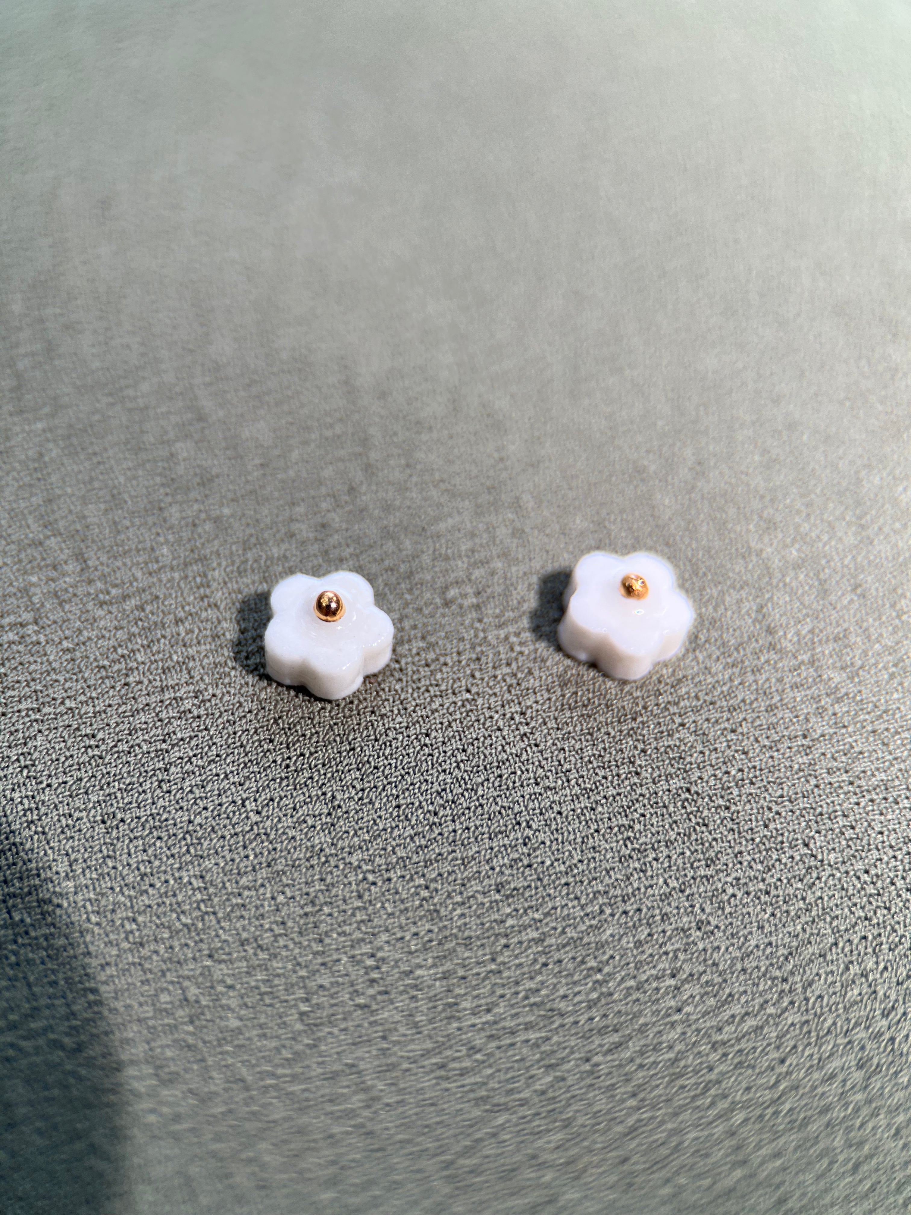 Mini Flower Stud
