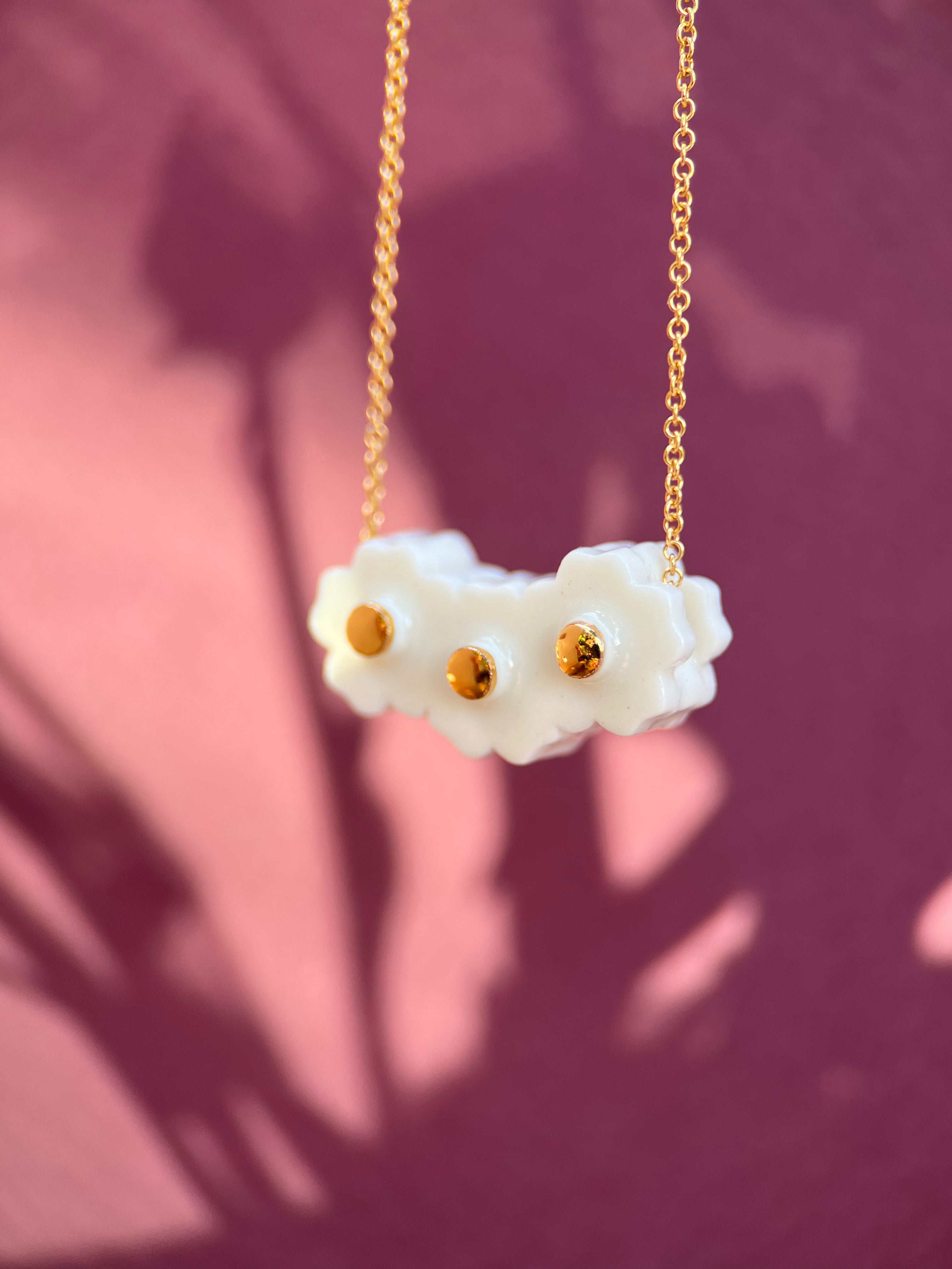 Daisy Chain Necklace