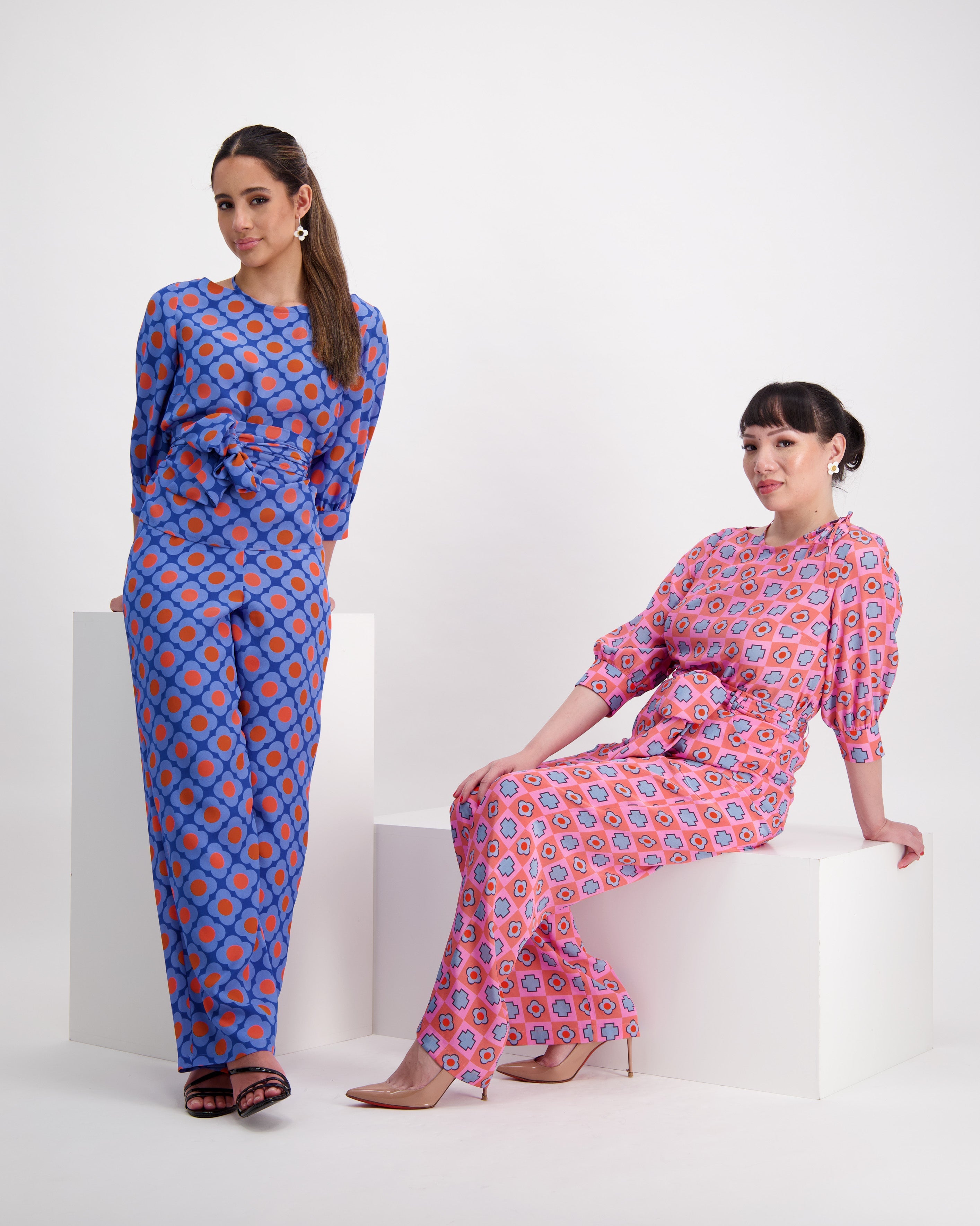 SIZES 10 & 6 Spring Lunch Blouse