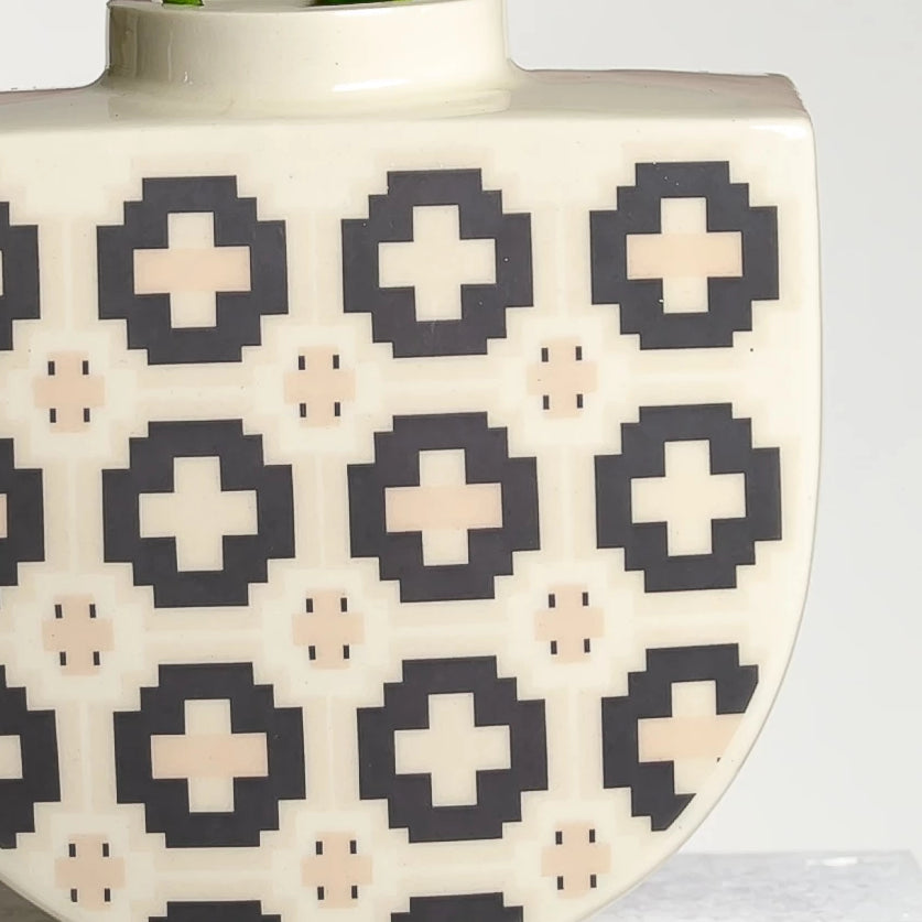 Terrace Boat Vase